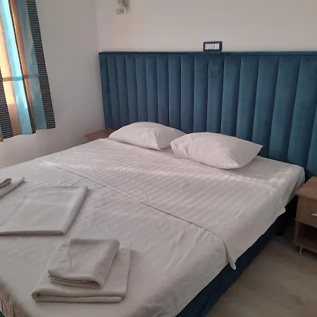 民宿 Admar & Restaurant *